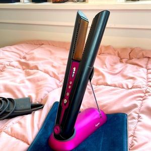 Dyson hair straightener